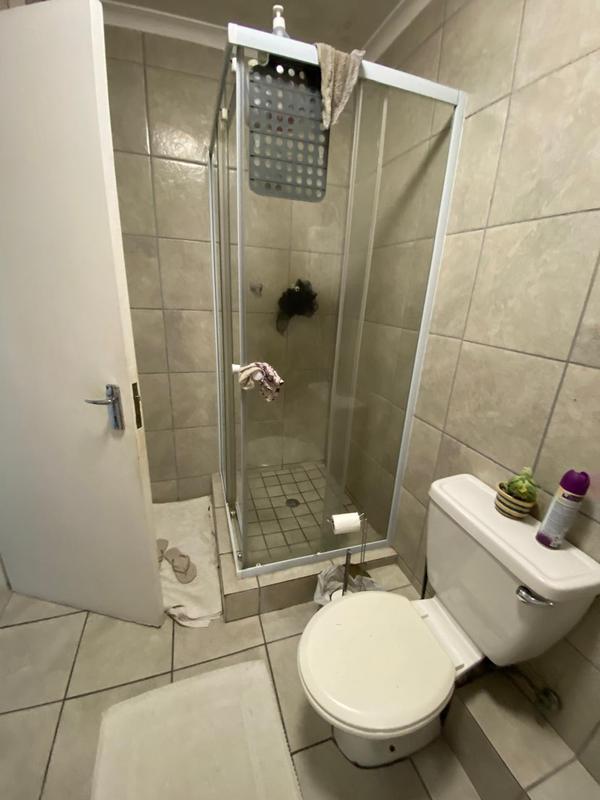 To Let 2 Bedroom Property for Rent in Maitland Western Cape